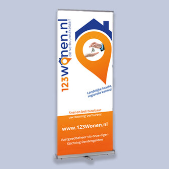 Roll-up banner x 1